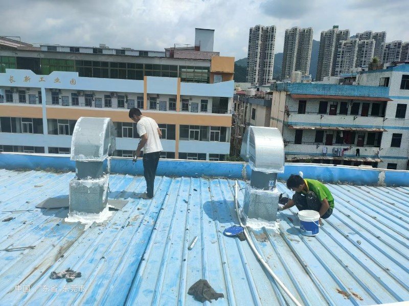 马村钢结构屋面涂料维修方法