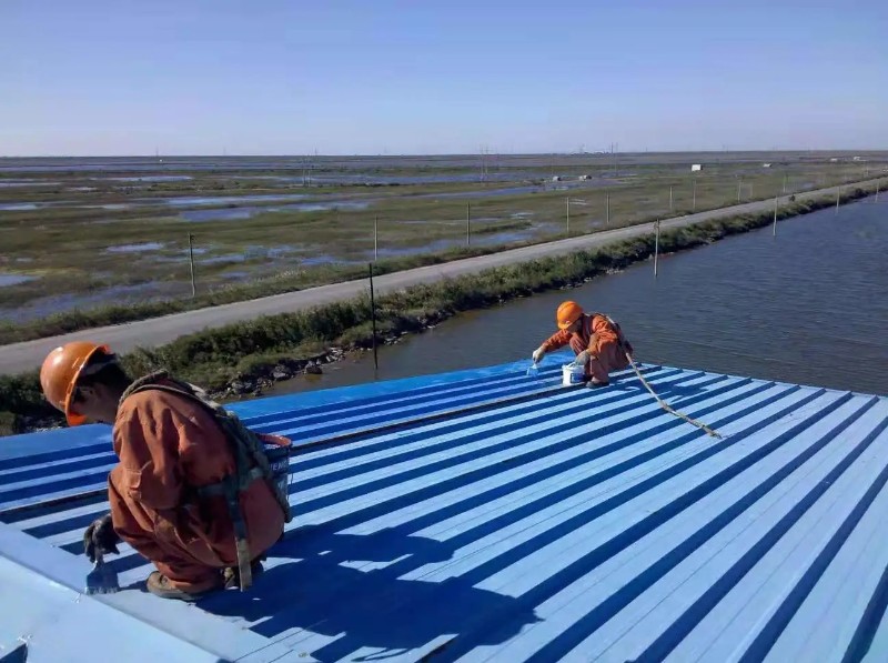 马村钢结构屋面漏水原因